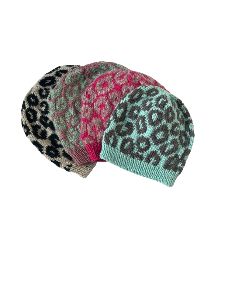 Bild 1 von Leopardenmütze CHUNKY Strickanleitung in 4 Größen Strickmuster Leomütze 48 bis 60 cm Kopfumfang