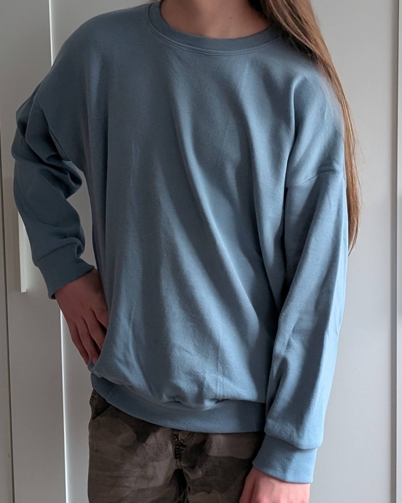 Bild 1 von Klimperklein eBook Sportlicher Sweater 104 bis 170 Schnittmuster mit 3 Teilungen Beamerdatei Ebenen